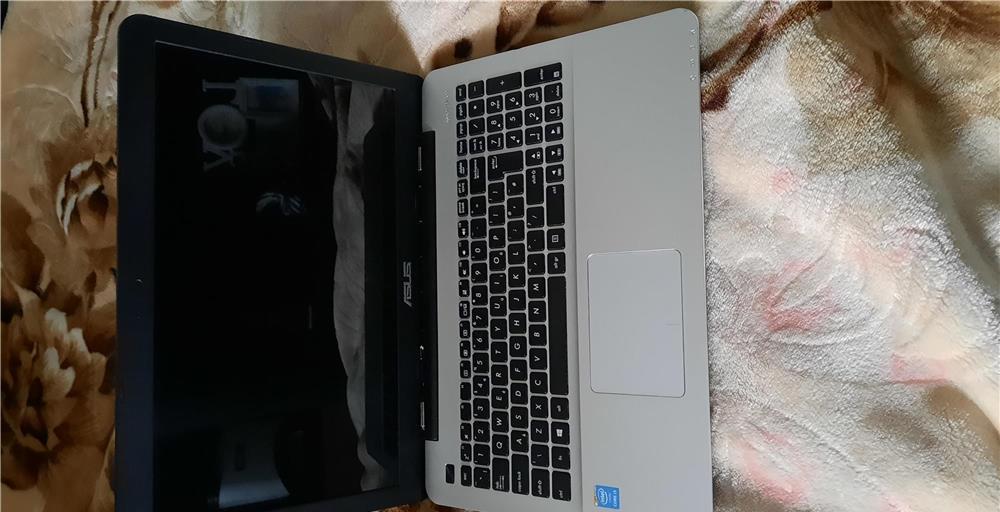 Vand Asus X555la