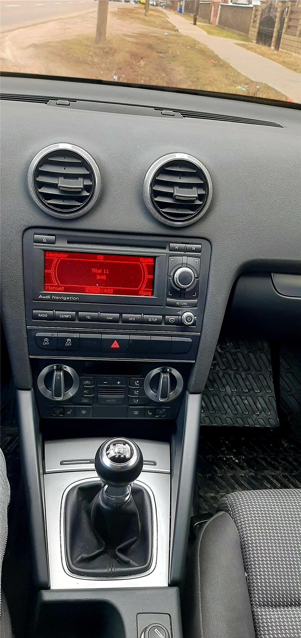 Vând Audi a3 2012