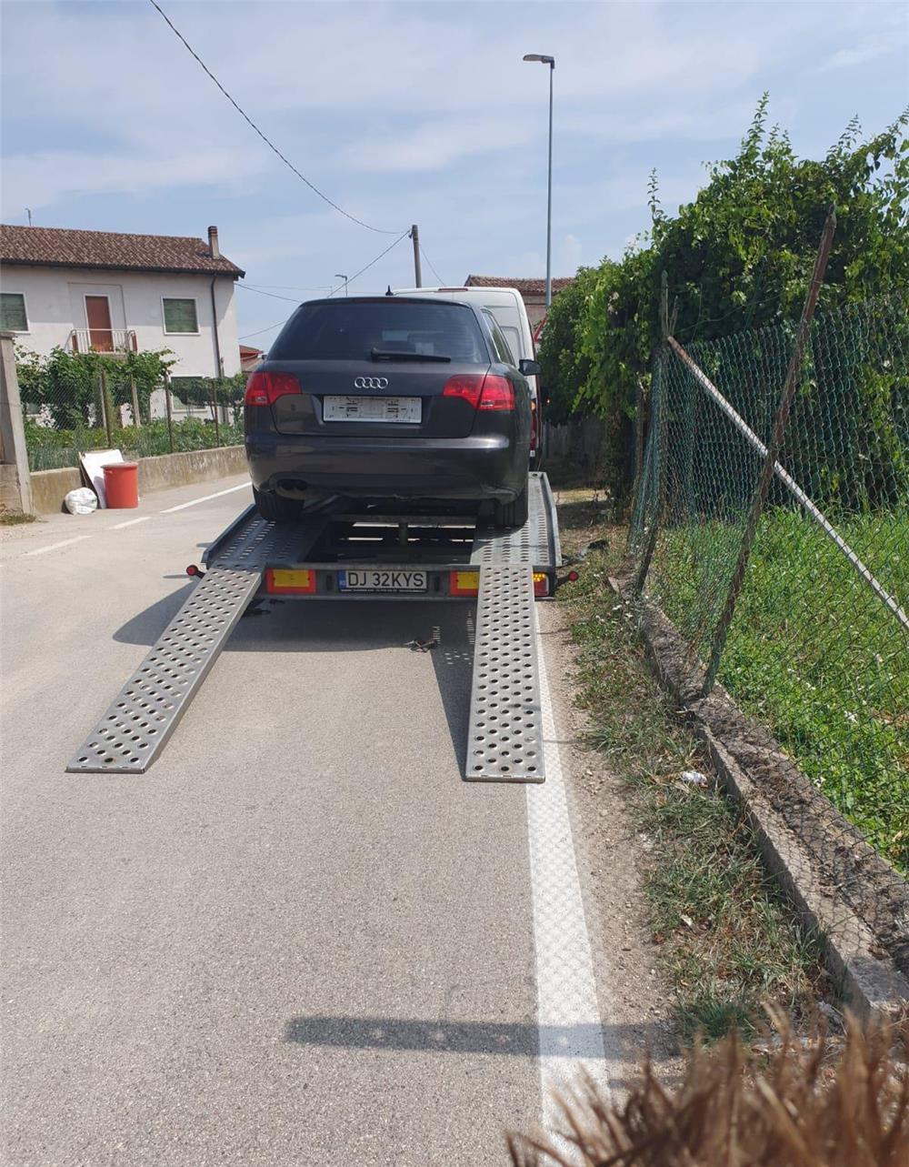 Vând audi A4 S/line Multritronic