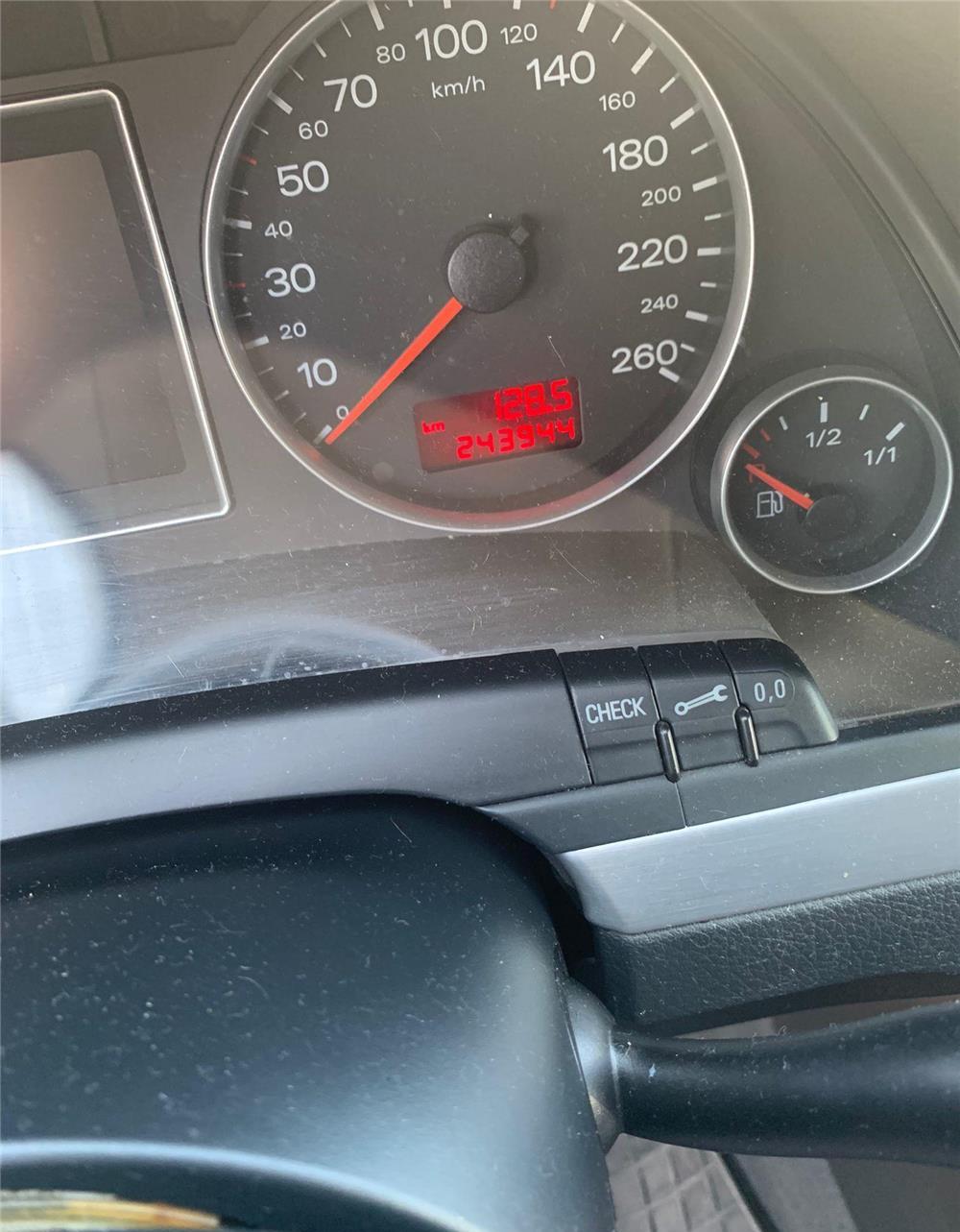 Vând audi A4 S/line Multritronic