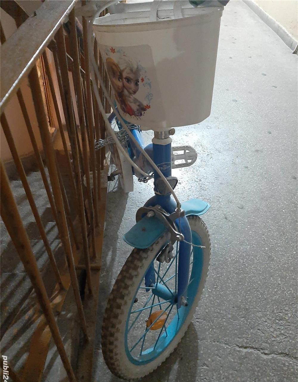 Vand bicicleta 16'  pt fetite