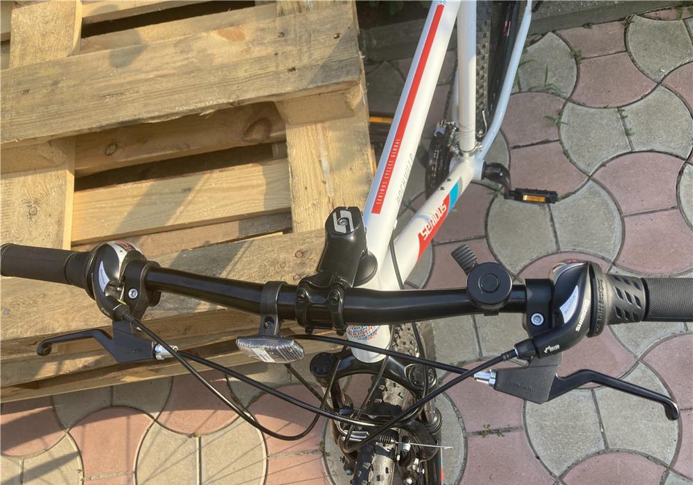 Vand bicicleta de munte Serious Rockville alb/rosu 27,5 "