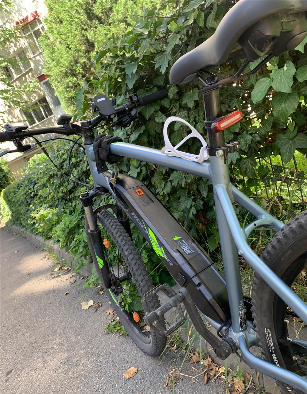 vând bicicleta electrica in stare foarte buna