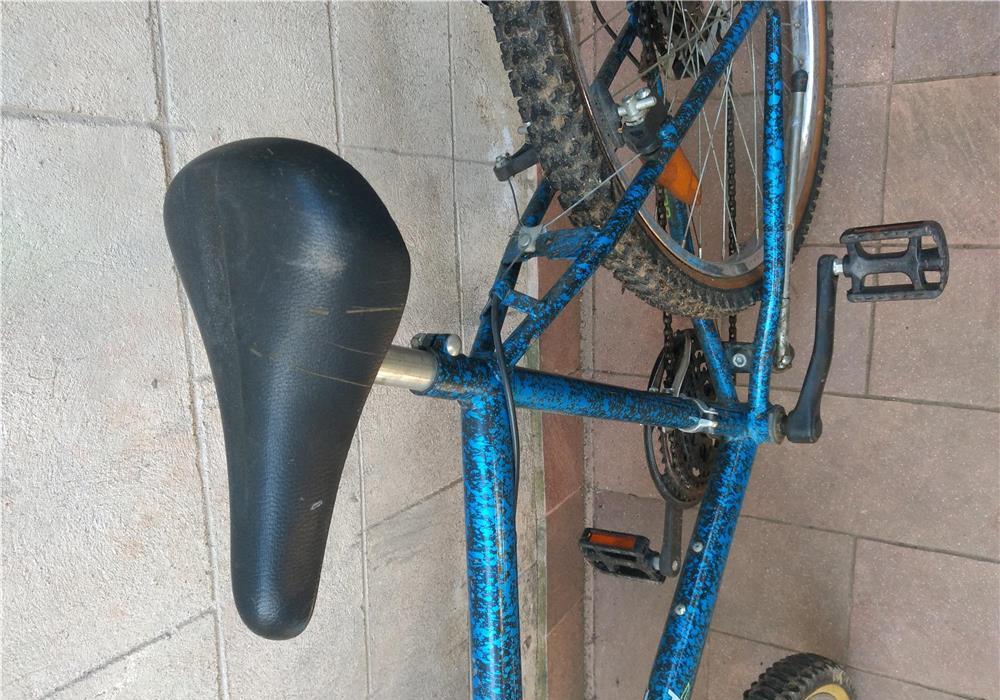 Vând bicicletă Mountain Bike