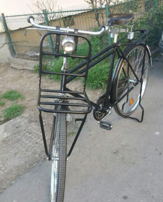 Vand bicicleta originală pentru cunoscători