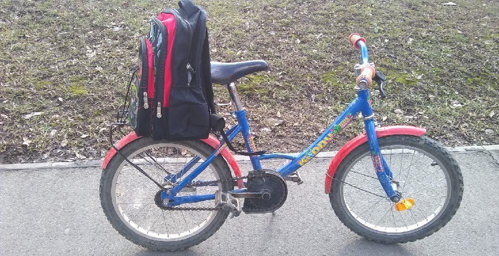 Vand bicicletă pt copii