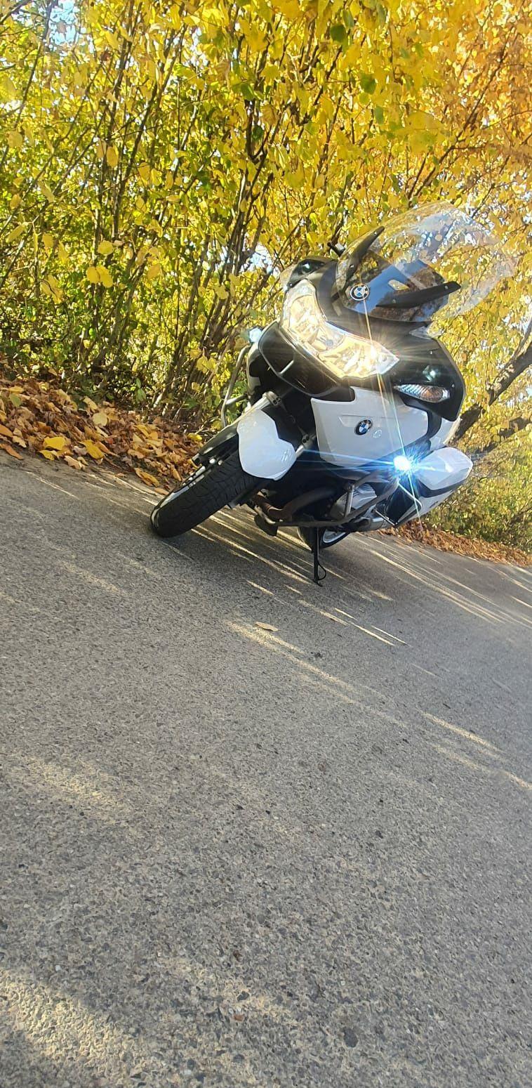 Vând BMW RT 1200 2014..schimb cu auto