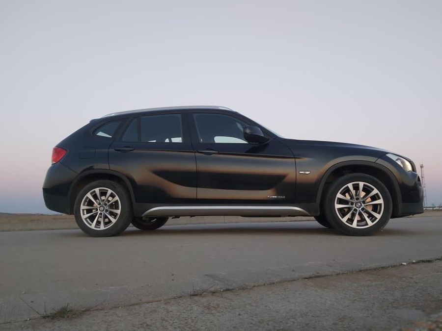 Vand BMW X1 Sdrive18d Automat, Senzori Spate, Dashcam Fata-spate, Carte Service.