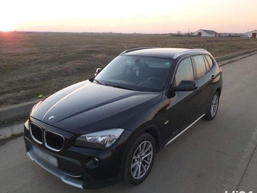 Vand BMW X1 Sdrive18d Automat, Senzori Spate, Dashcam Fata-spate, Carte Service.