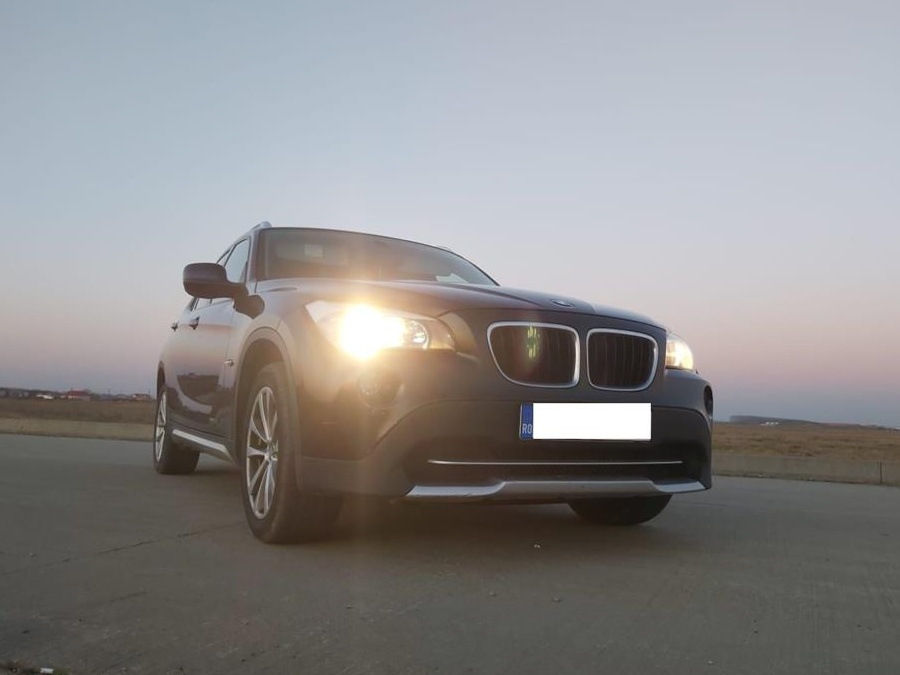 Vand BMW X1 Sdrive18d Automat, Senzori Spate, Dashcam Fata-spate, Carte Service.
