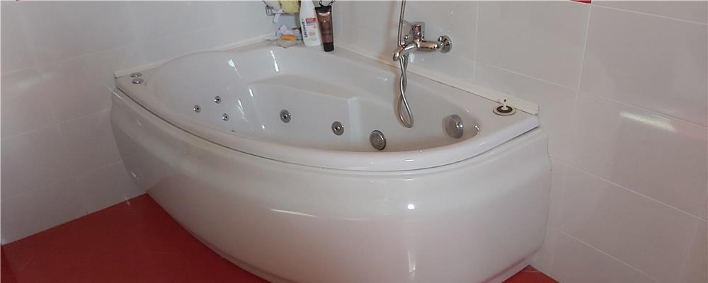 Vand cada baie, pe colt, cu hidromasaj 1500x950 mm