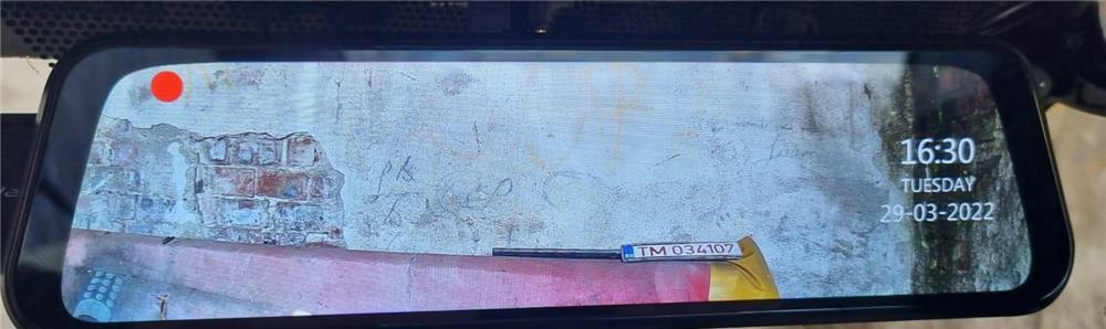 VÂND CAMERĂ AUTO DVR OGLINDĂ