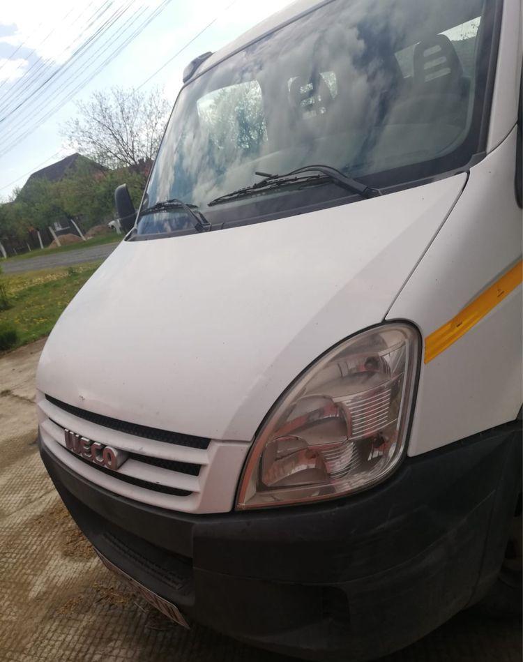 Vand camioneta Iveco