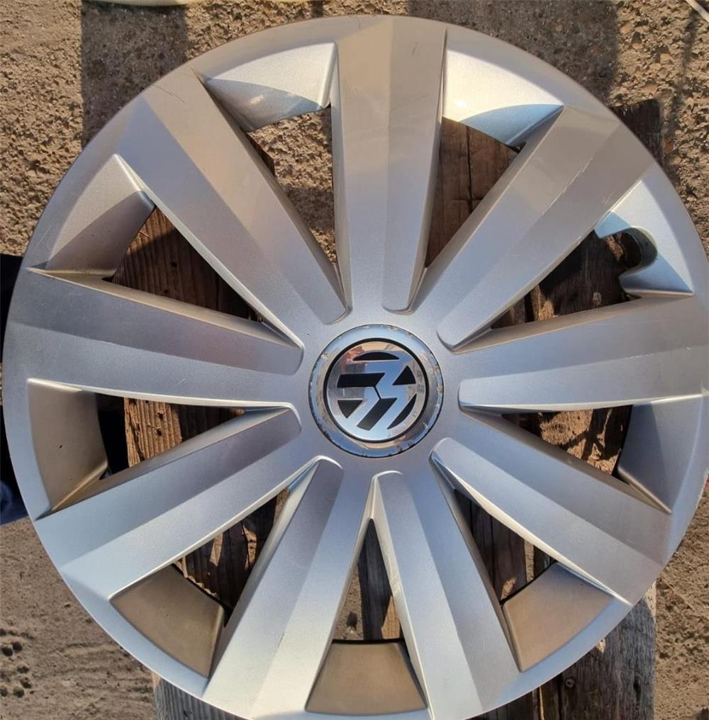 Vand capace VW 16" originale.