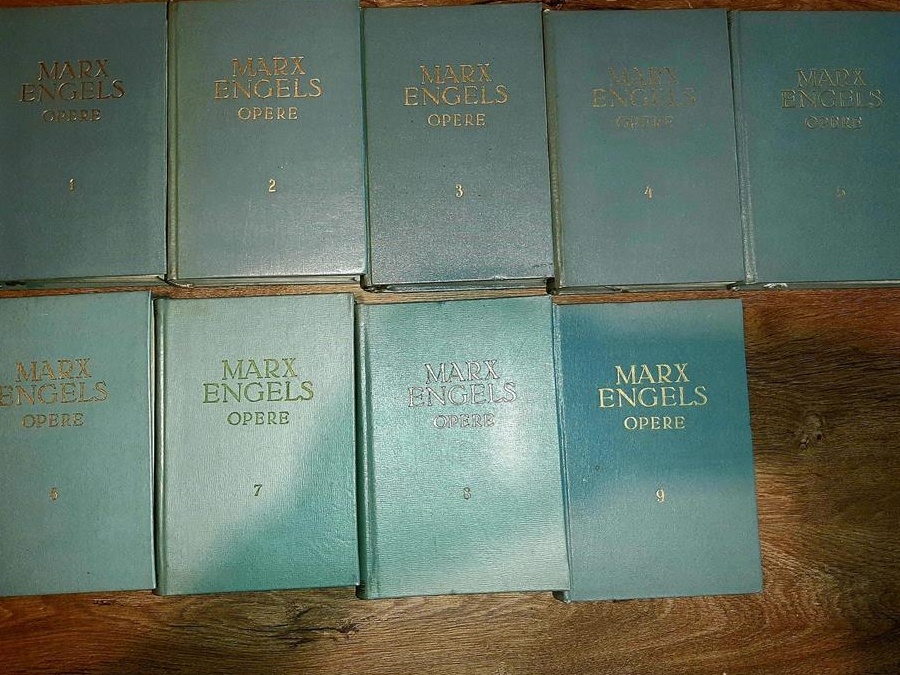 Vând carti Marx,Engels,Lenin