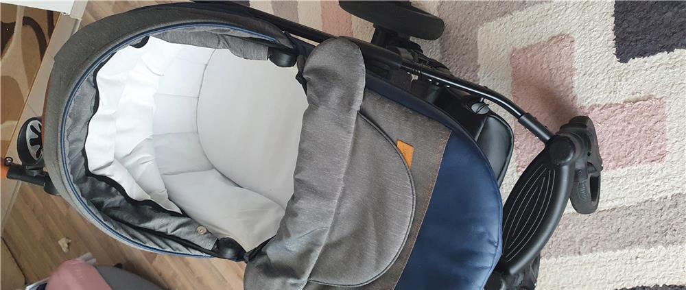 Vând Cărucior 3 in 1 Krausman Nexxo Dark Blue