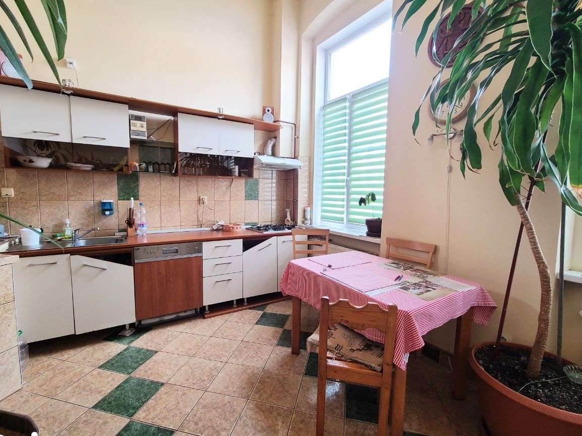 Vand casa 3 cam Cornisa
