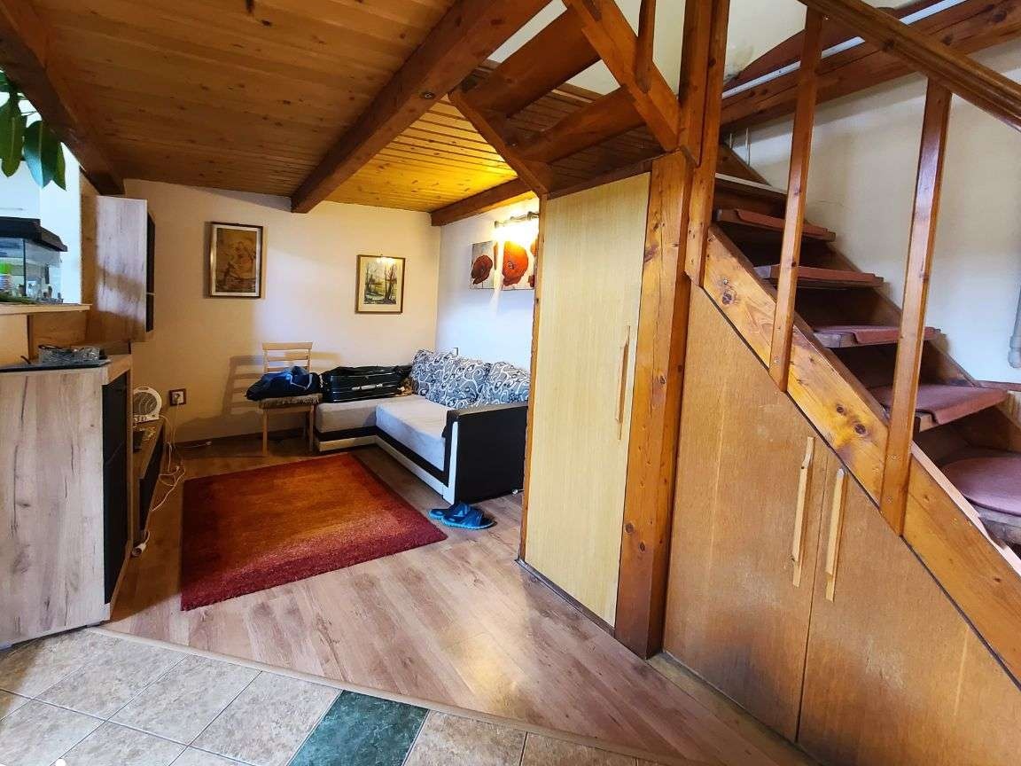 Vand casa 3 cam Cornisa