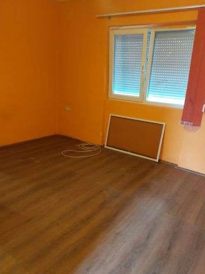 Vand casa Aradul Nou