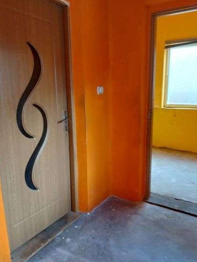 Vand casa Aradul Nou