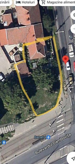 Vand casa cu curte, o anexa cu camera și garaj si cu teren total suprafata 557 metri