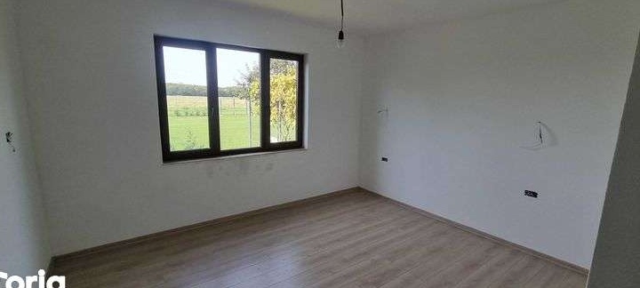 Vand CASA cu Potential Turistic