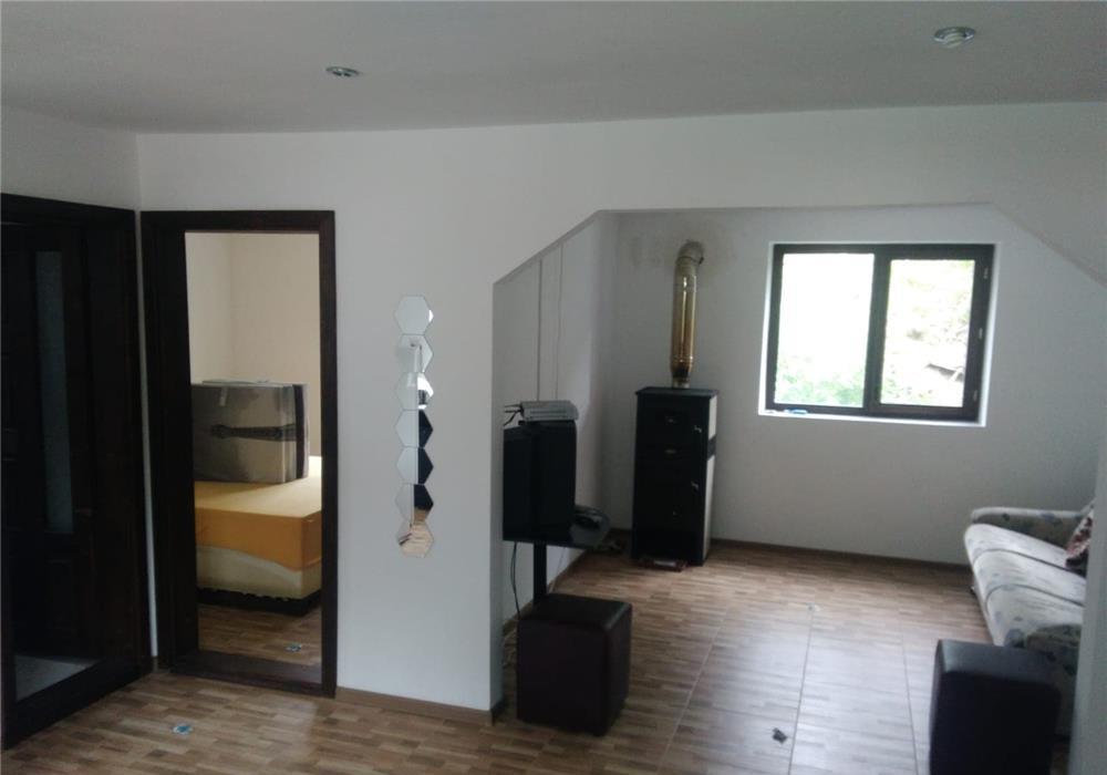 Vand casa in comuna muzeu Ciocanesti, Suceava/ sau schimb cu apartament Bucuresti sau teren zone lim
