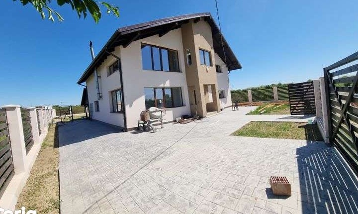 Vand casa in Giroc