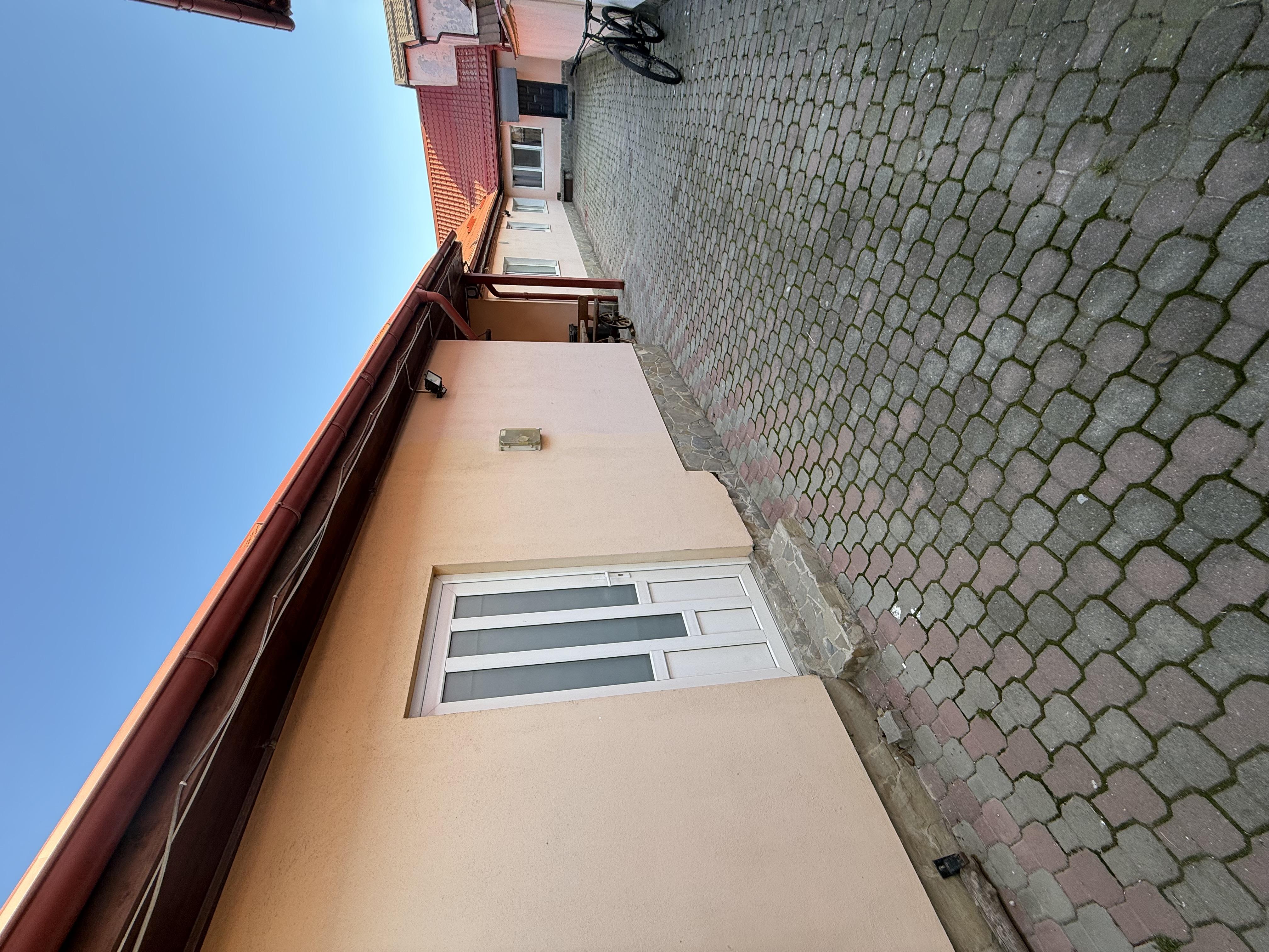 Vand casa in Halchiu Brasov