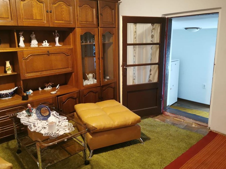 Vând casa, în loc. Lumina