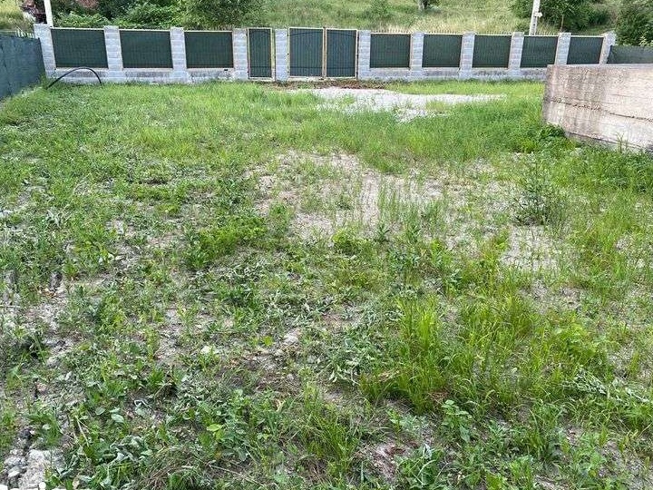 Vând casa in Manastur/Faget