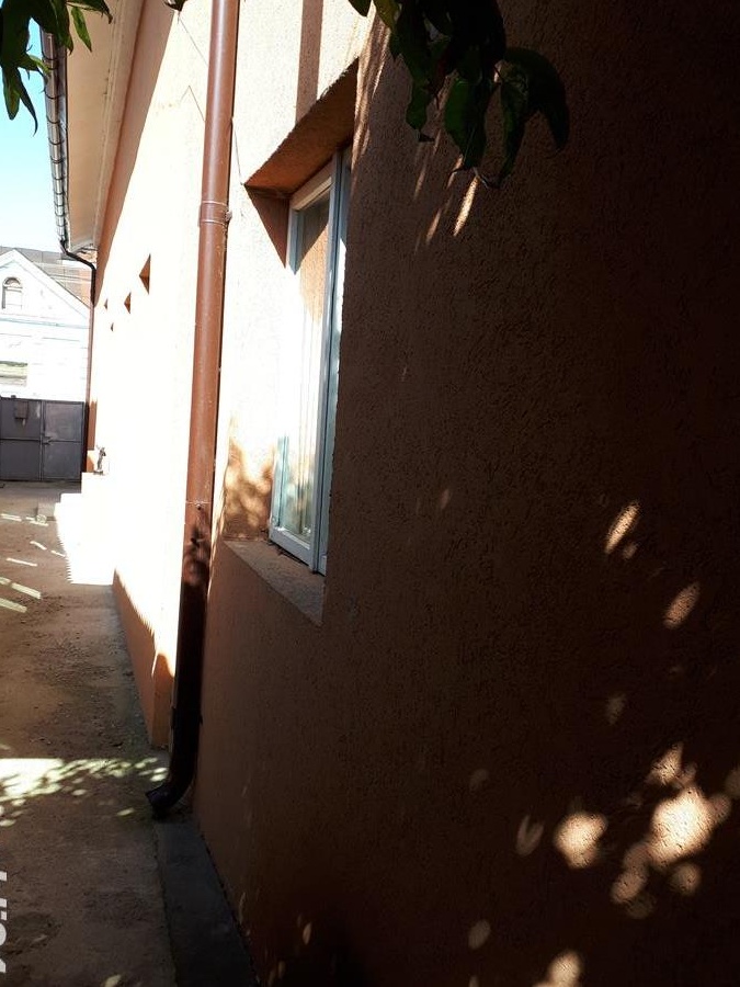 Vand casa in Roman,Neamt