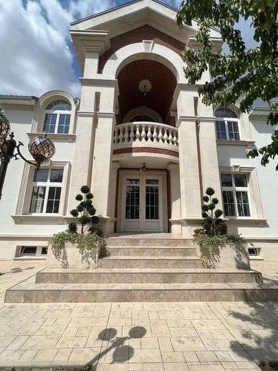 Vand casa in Titulescu