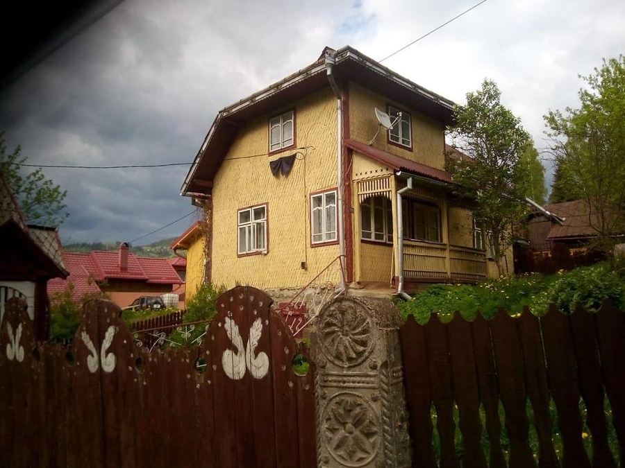 Vând casa  la munte, Fundu Moldovei , Suceava, Bucovina