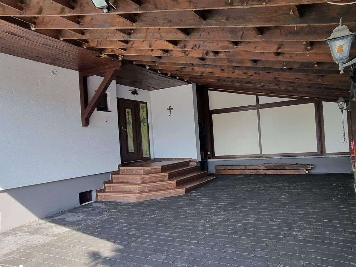 Vand casa moderna