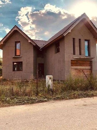 Vand casa noua Biharia
