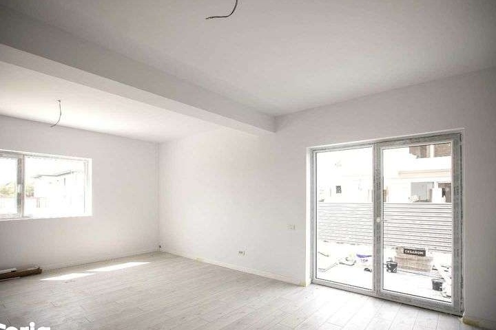 vand casa p+1 , 4 cam 2 bai, finisaje alegere