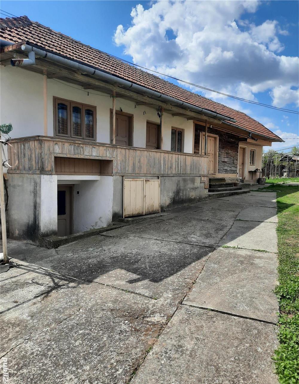 VAND CASA SAT LELESTI GORJ