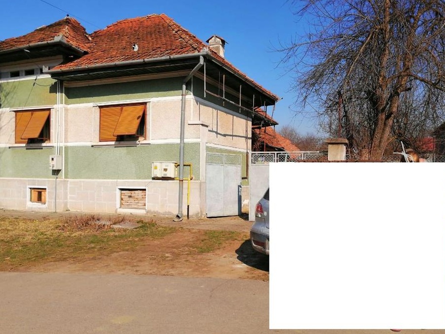 Vand casa sat Mandra, Jud Brasov