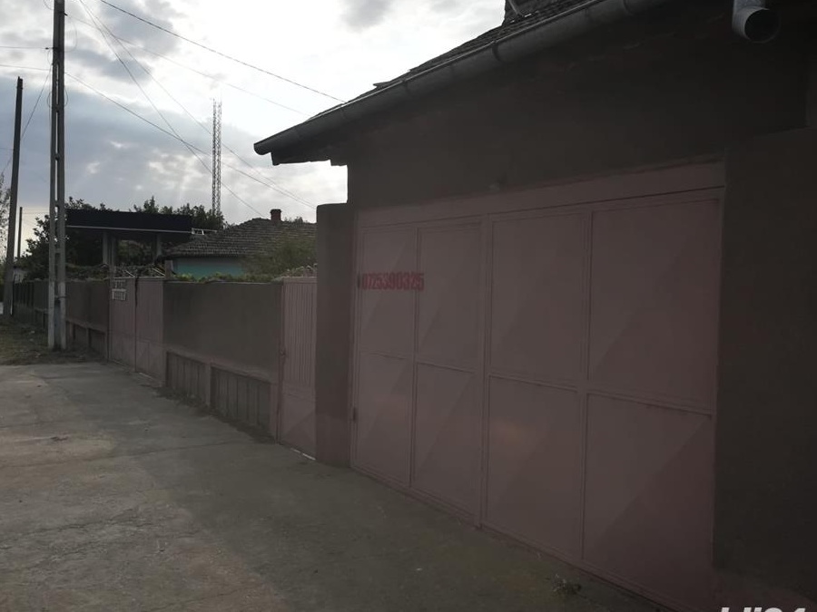 Vand casa /schimb in Corabia,jud Olt