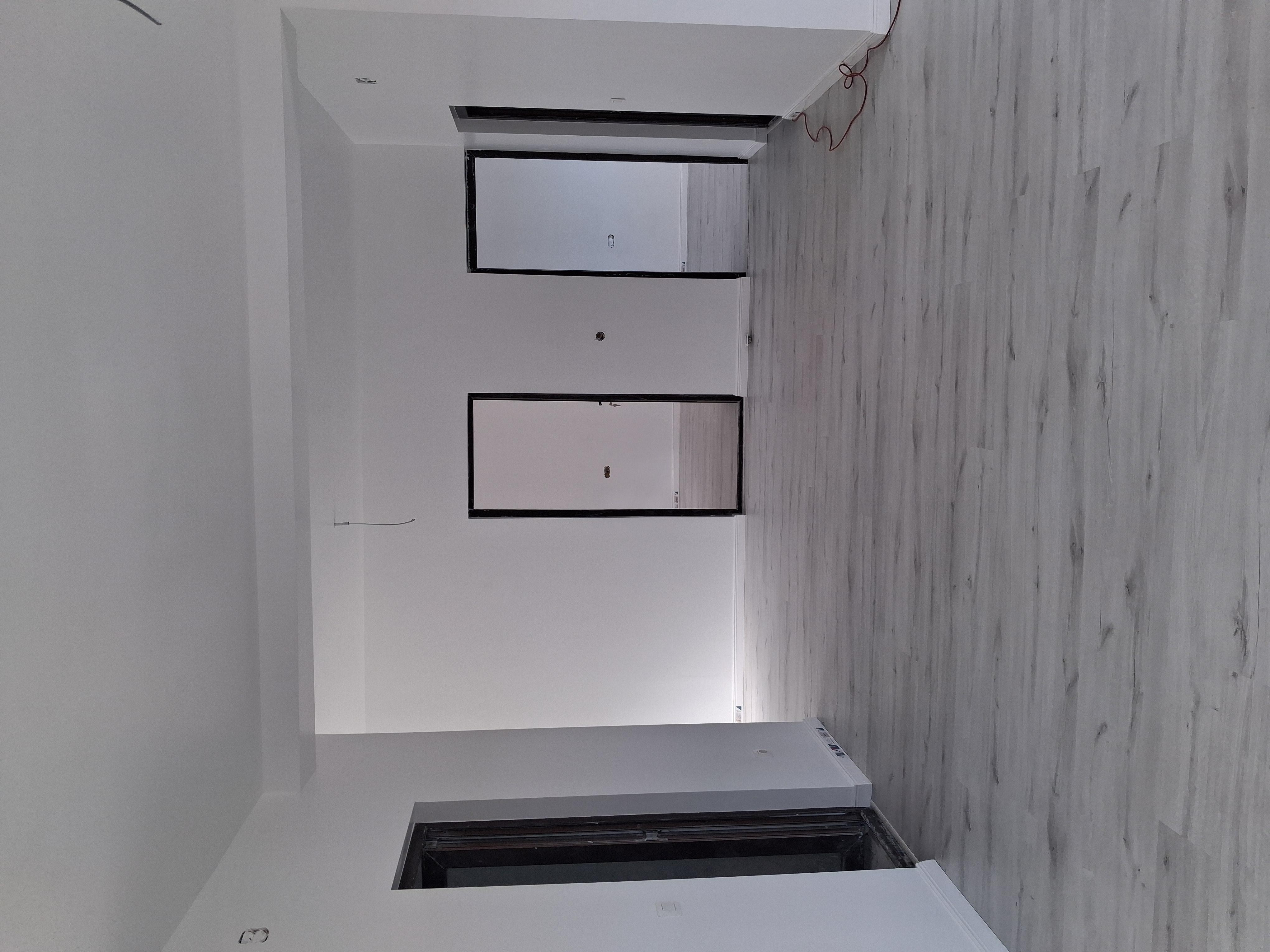 Vând sau schimb cu apartament. In Constant casa Valu lui Traian Constanta