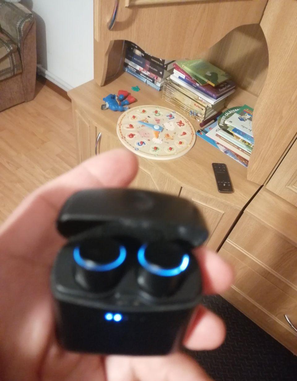 Vand casti in ear CambridgeAudio
