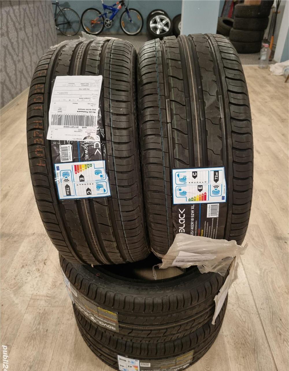 VÂND CAUCIUCURI 225/40/18