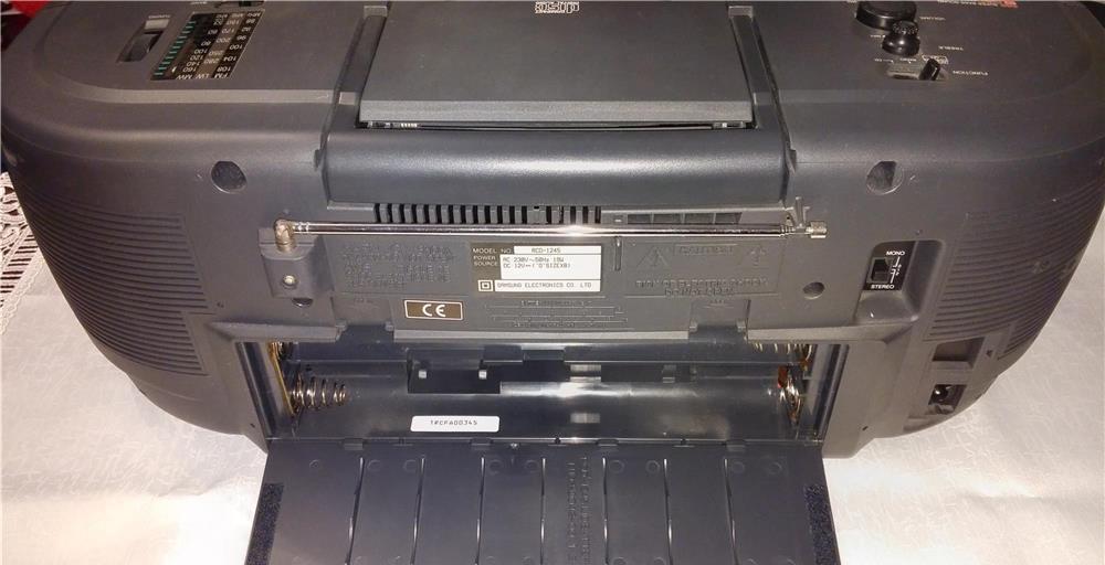 Vand CD player / casetofon / radio Samsung