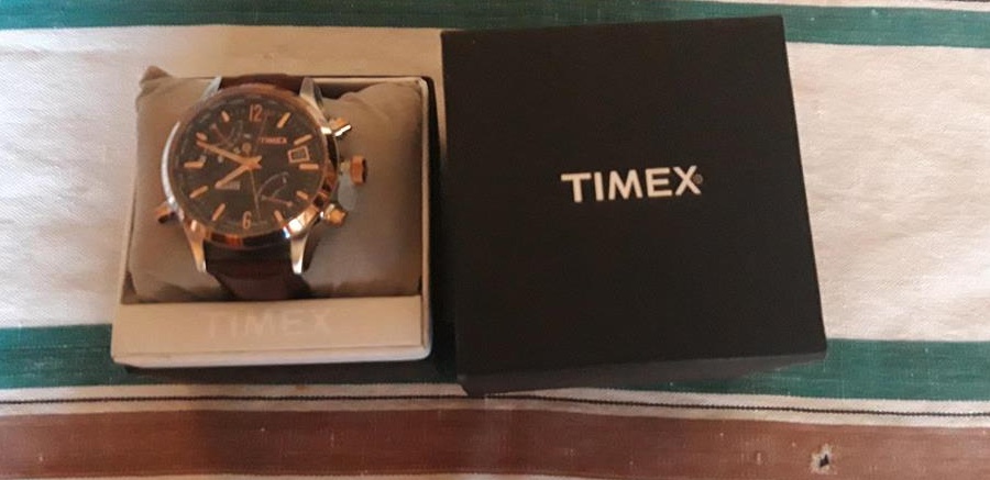 vand ceas timex!