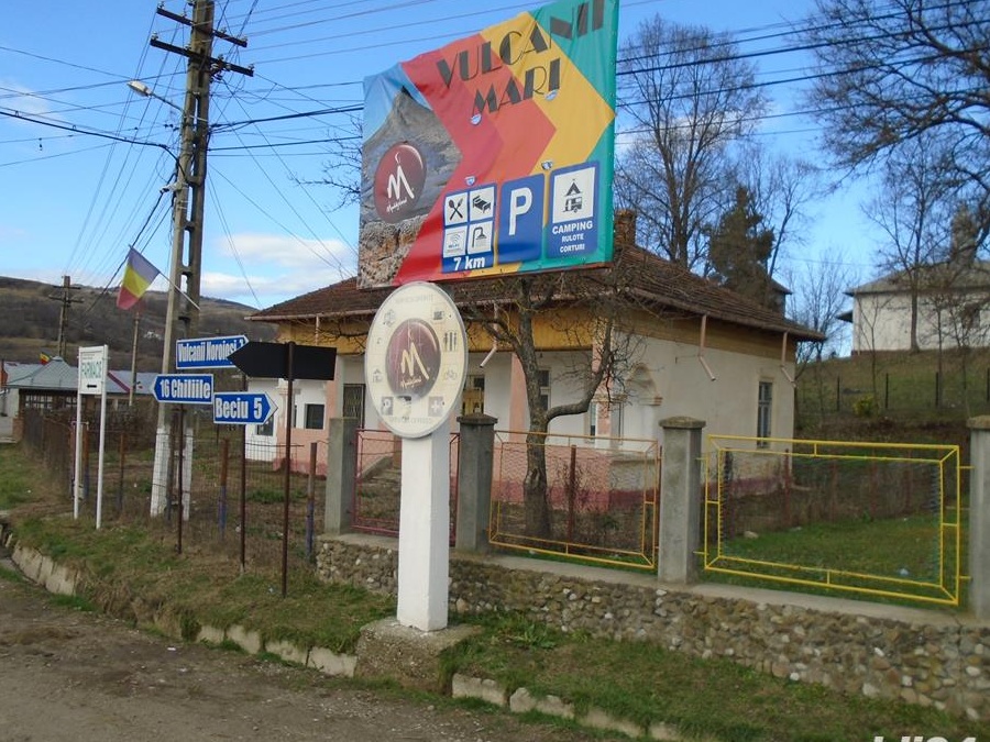 Vând clădire localitatea Policiori com. Scortoasa jud. Buzău
