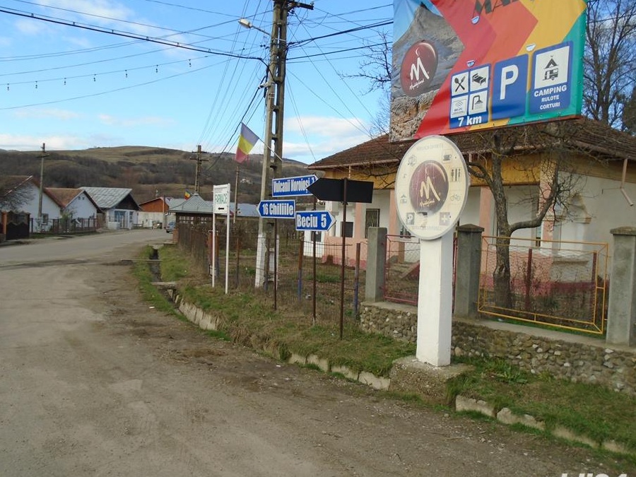 Vând clădire localitatea Policiori com. Scortoasa jud. Buzău