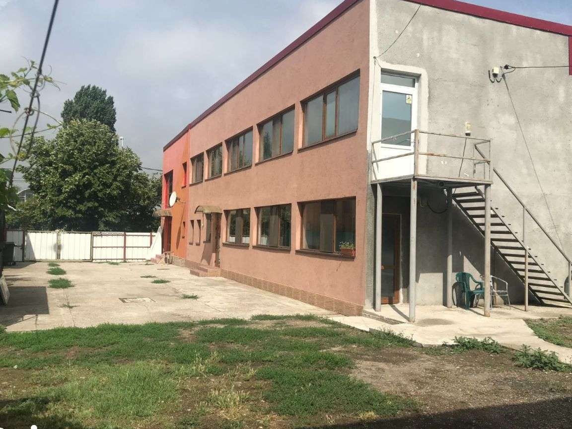 Vand cladire+teren > Bd.George Cosbuc - zona nou renovata