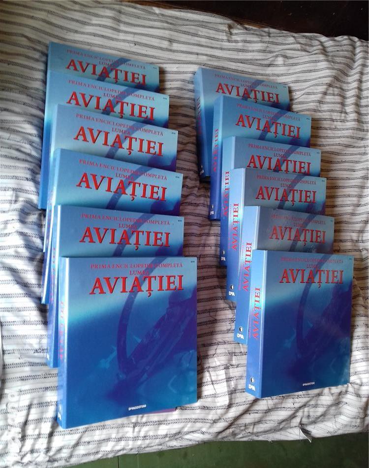 Vând colecție completă LUMEA AVIAȚIEI, de la DeAgostini, 183 numere, în 12 bibliorafturi.