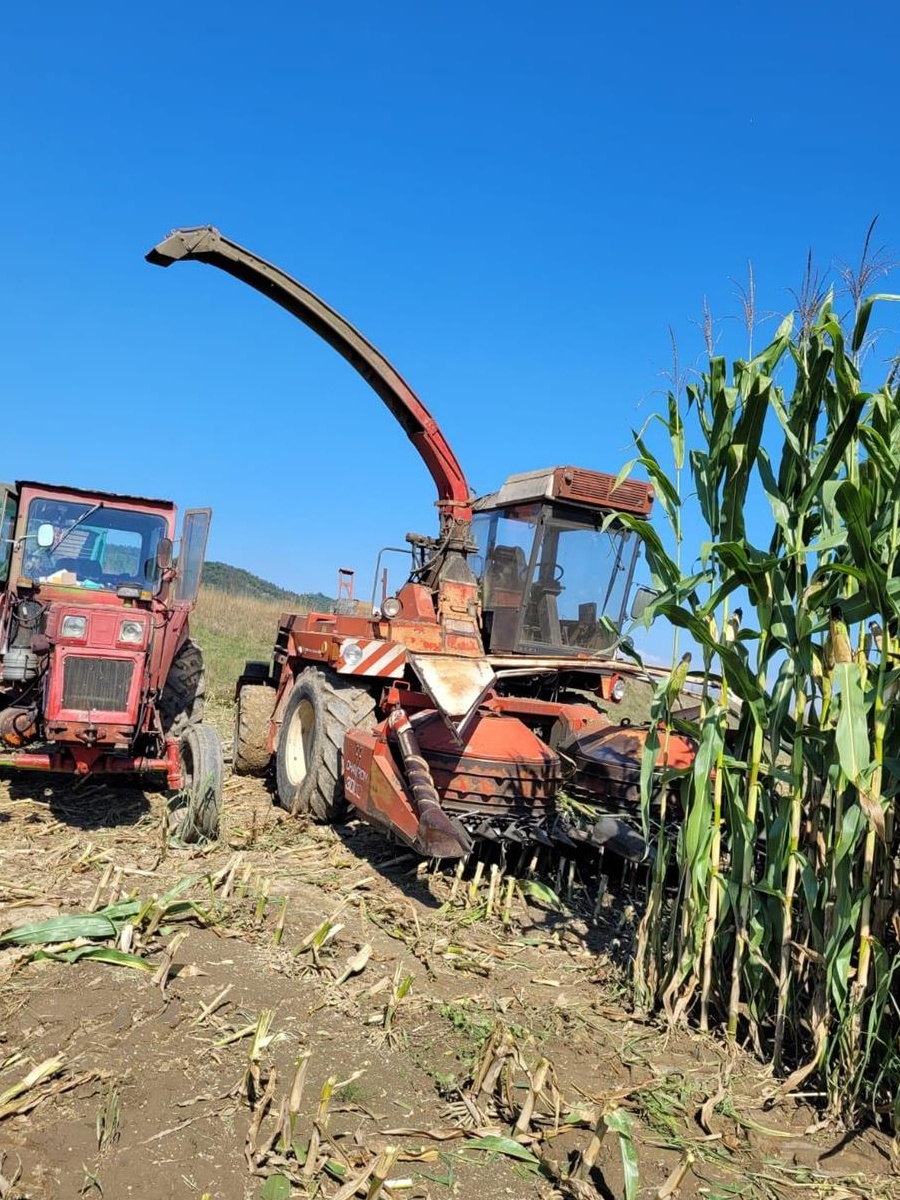 Vand combina de tocat silozul Agrostroj